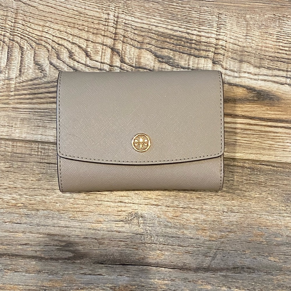 Grey/Tan Tory Burch wallet